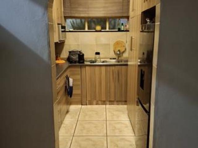 2 Bedroom Apartment in Parktown