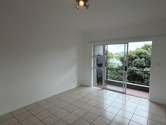 2 Bedroom Apartment in Parklands