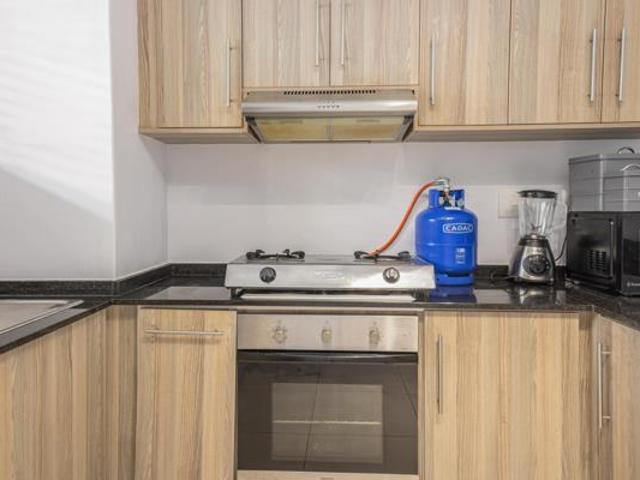 2 Bedroom Apartment in Parklands