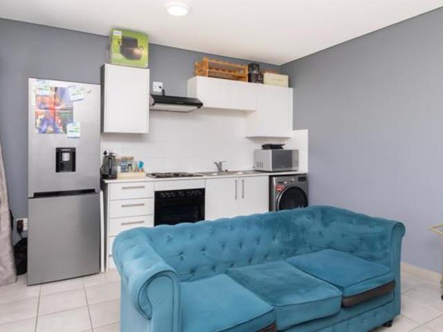 2 Bedroom Apartment in Parklands