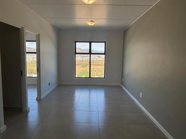 2 Bedroom Apartment in Parklands