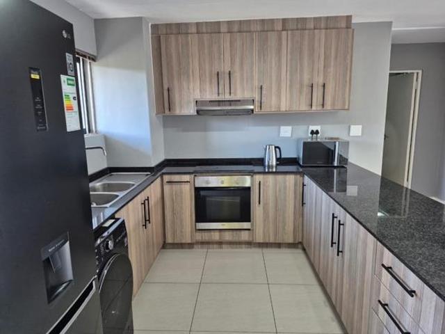2 Bedroom Apartment in Parklands