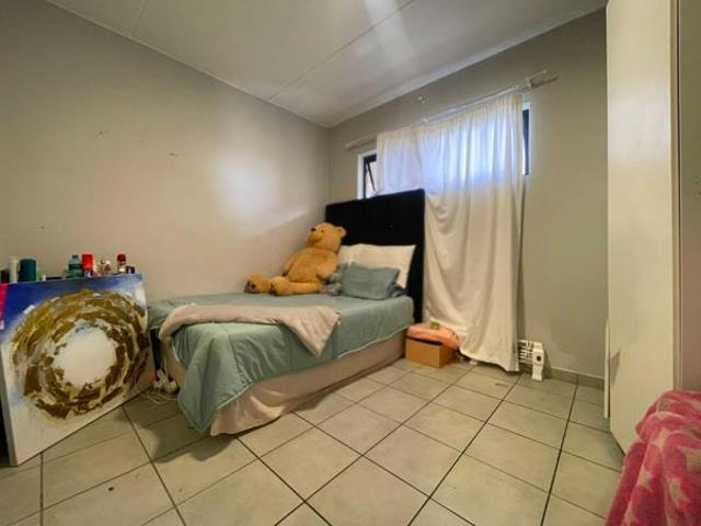 2 Bedroom Apartment in Parklands
