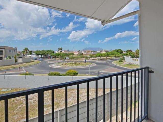 2 Bedroom Apartment in Parklands