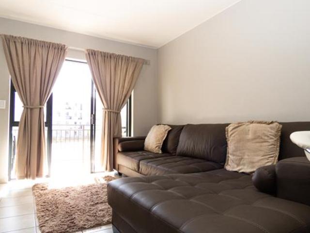 2 Bedroom Apartment in Parklands