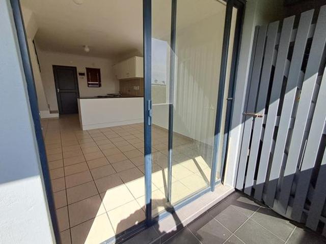2 Bedroom Apartment in Parklands