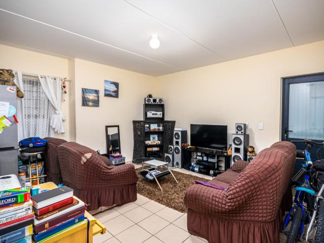 2 Bedroom Apartment in Parklands
