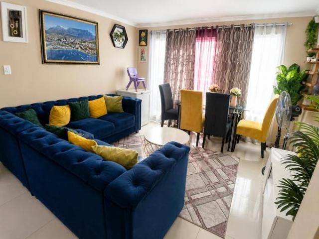 2 Bedroom Apartment in Parklands