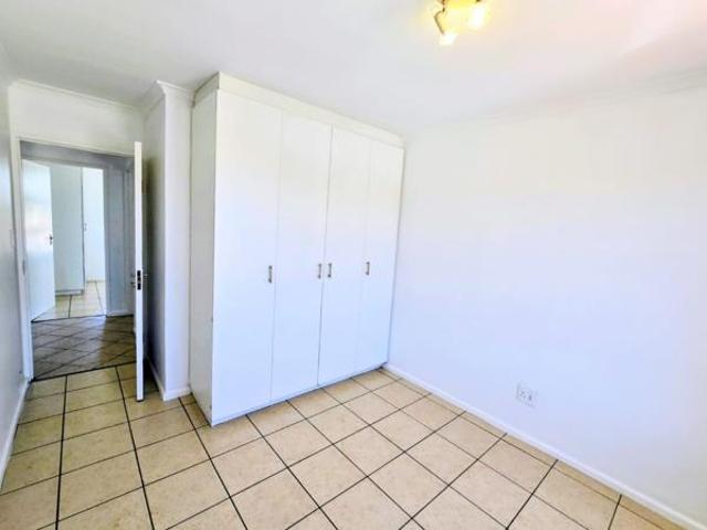 2 Bedroom Apartment in Parklands