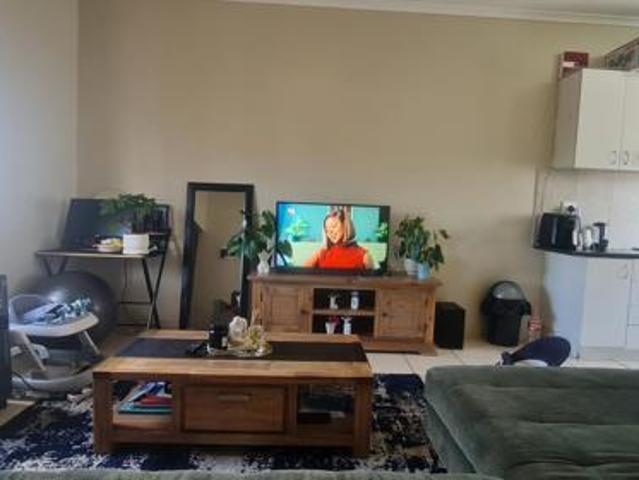 2 Bedroom Apartment in Parklands