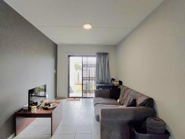 2 Bedroom Apartment in Parklands North