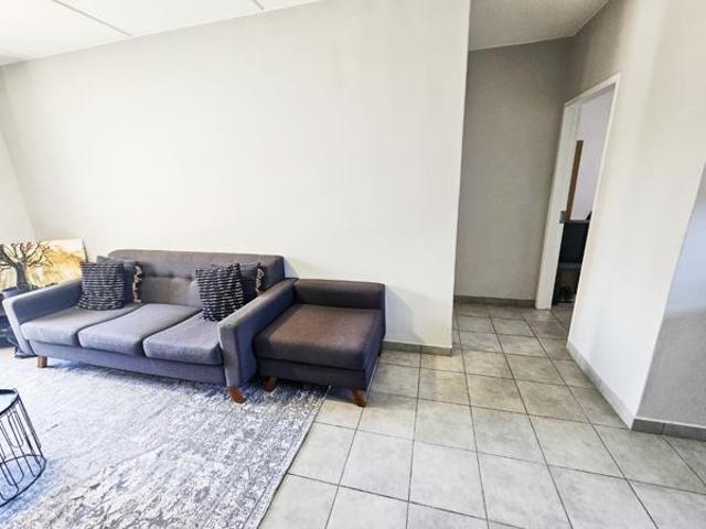 2 Bedroom Apartment in Parklands North