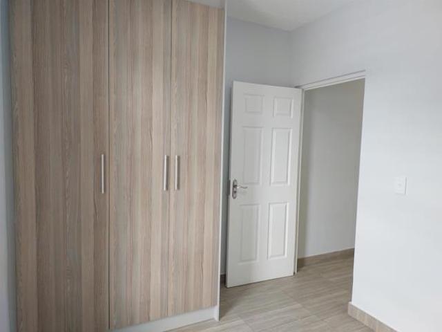 2 Bedroom Apartment in Parklands North