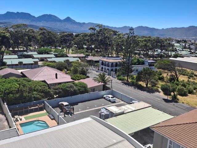 2 Bedroom Apartment in Parks Estate