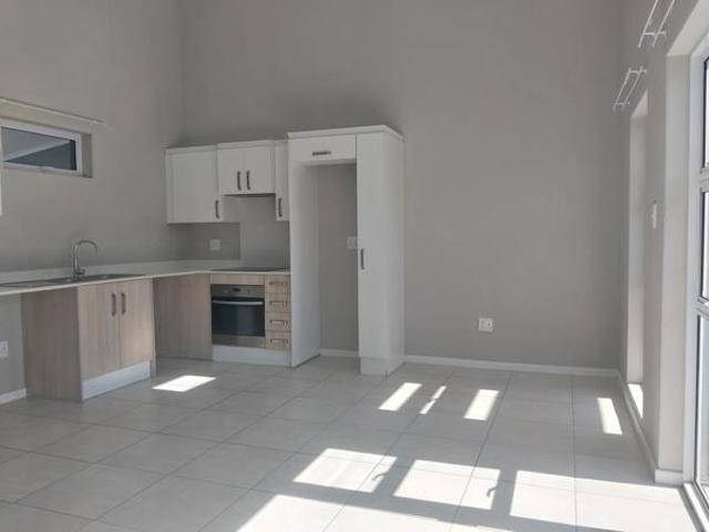 2 Bedroom Apartment in Paulshof