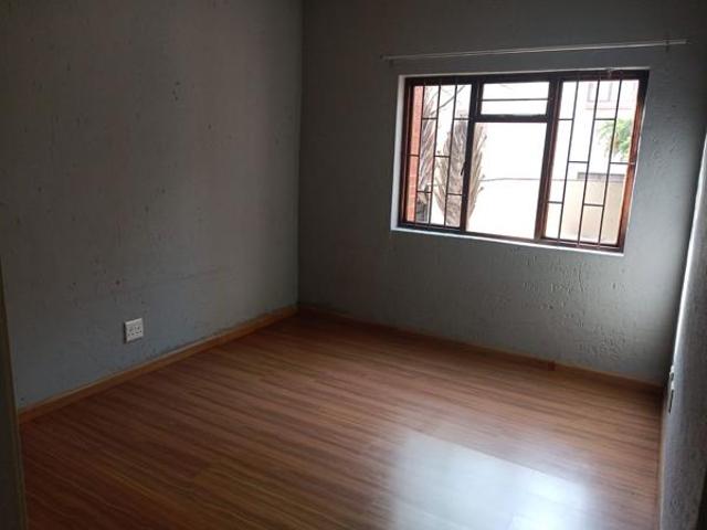 2 Bedroom Apartment in Paulshof