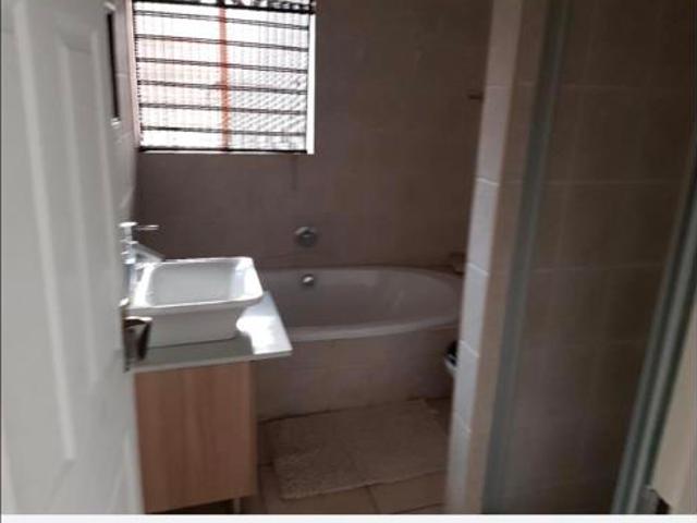 2 Bedroom Apartment in Paulshof
