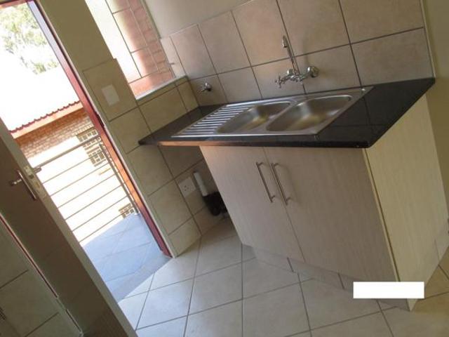 2 Bedroom Apartment in Philip Nel Park