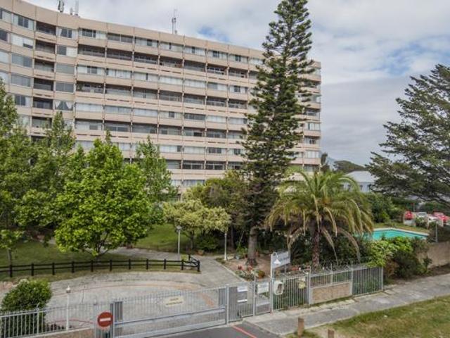 2 Bedroom Apartment in Pinelands