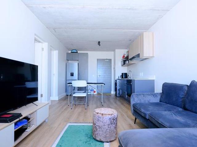 2 Bedroom Apartment in Pinelands