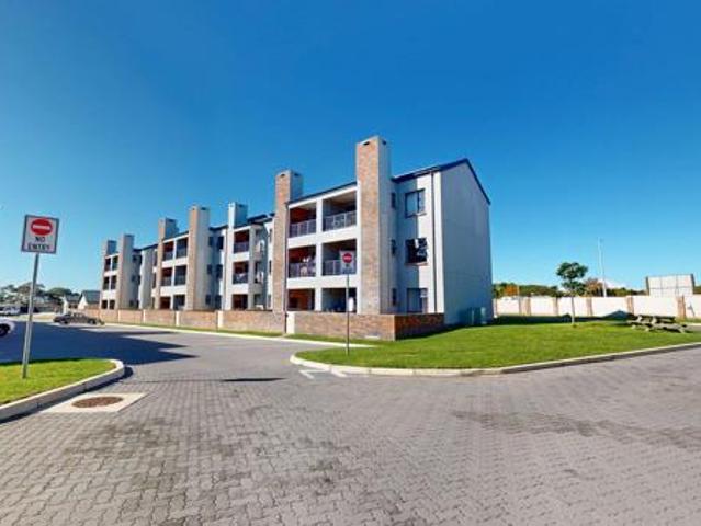 2 Bedroom Apartment in Pinelands
