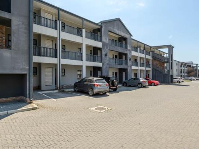 2 Bedroom Apartment in Pinelands