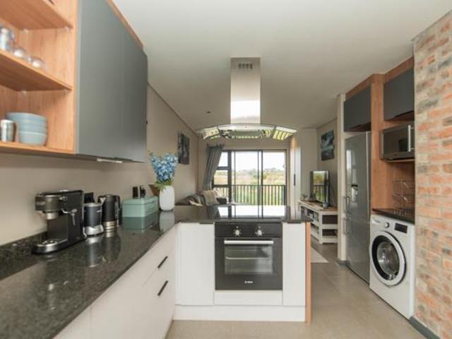2 Bedroom Apartment in Pinelands