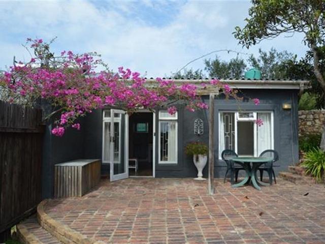 2 Bedroom Apartment in Plettenberg Bay Central