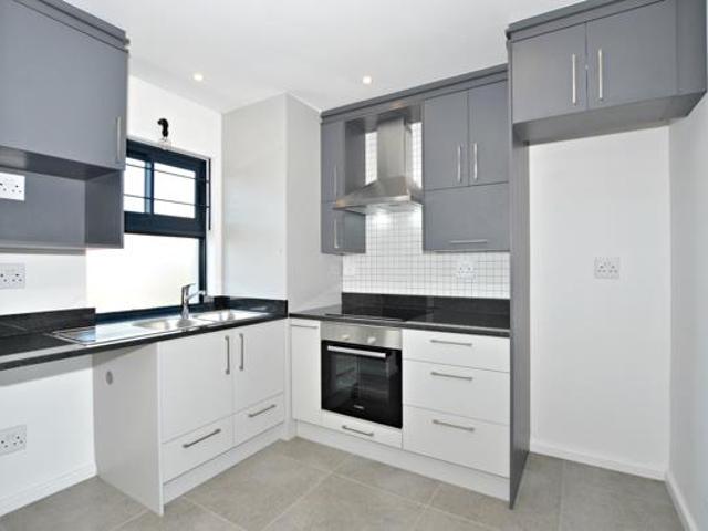 2 Bedroom Apartment in Plumstead