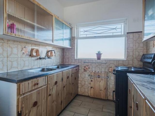 2 Bedroom Apartment in Plumstead