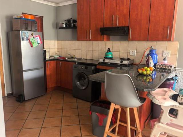 2 Bedroom Apartment in Pollak Park