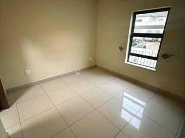 2 Bedroom Apartment in Pomona
