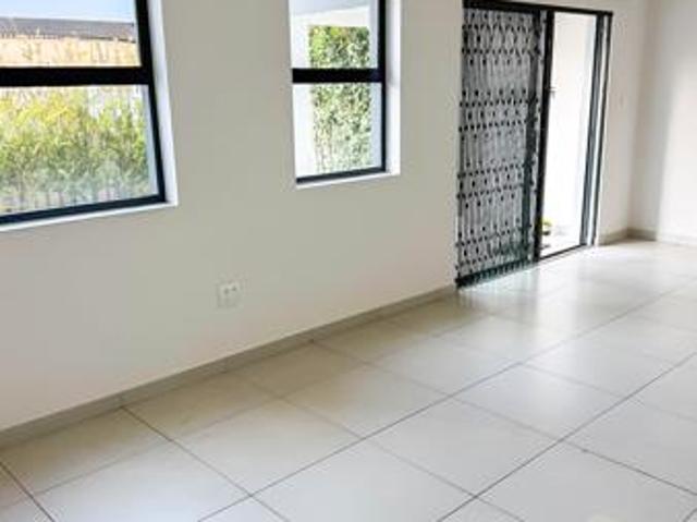 2 Bedroom Apartment in Pomona