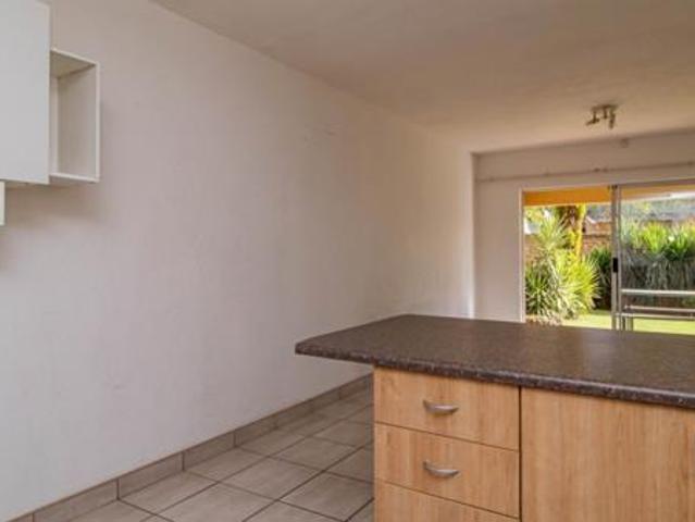 2 Bedroom Apartment in Pomona
