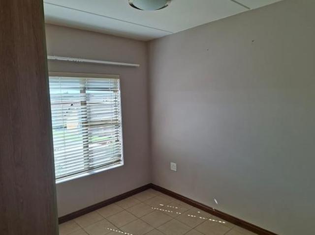 2 Bedroom Apartment in Pomona