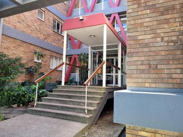 2 Bedroom Apartment in Port Elizabeth Central