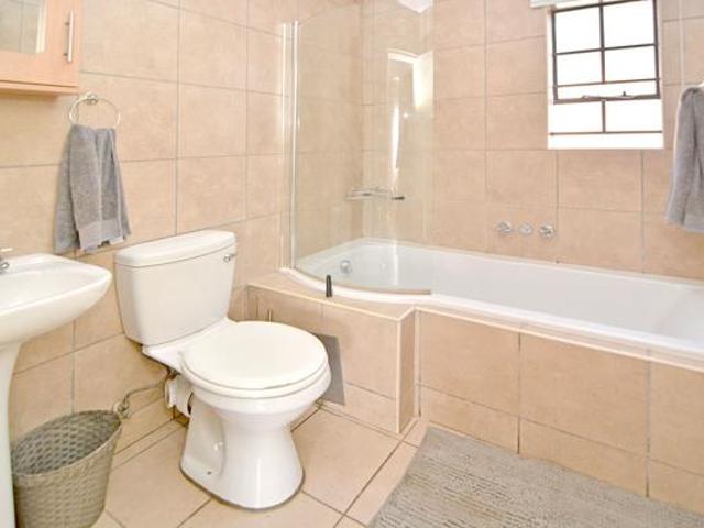2 Bedroom Apartment in Pretoria West
