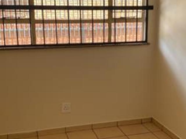 2 Bedroom Apartment in Pretoria West