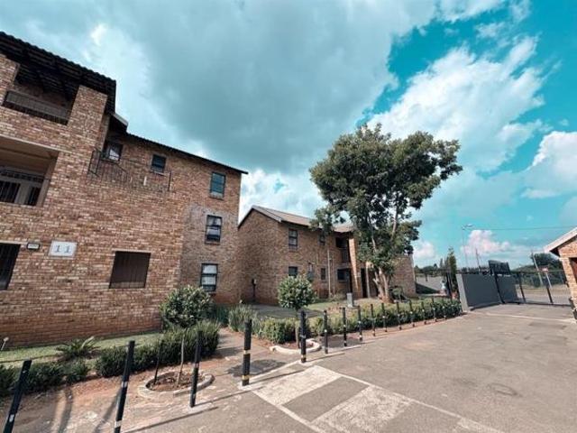 2 Bedroom Apartment in Princess AH
