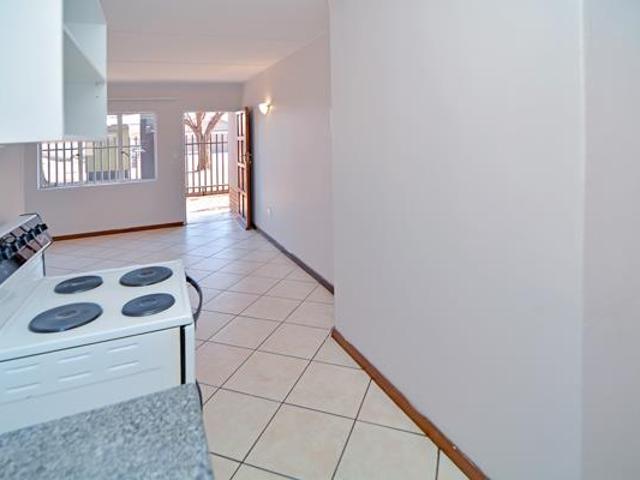 2 Bedroom Apartment in Protea Garden