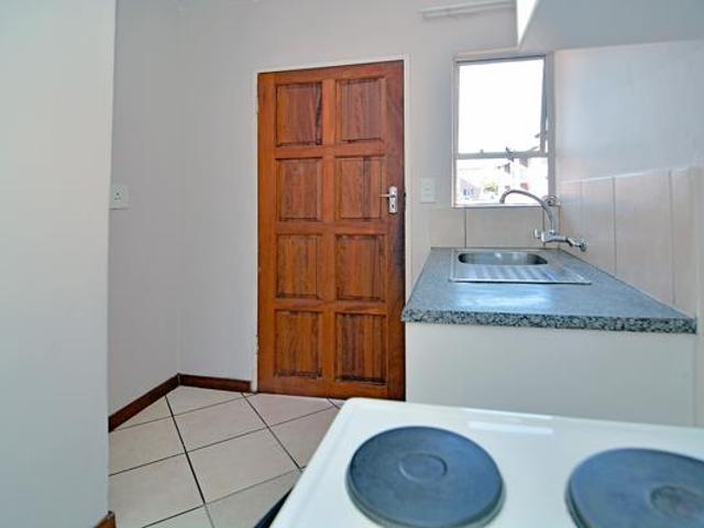 2 Bedroom Apartment in Protea Garden