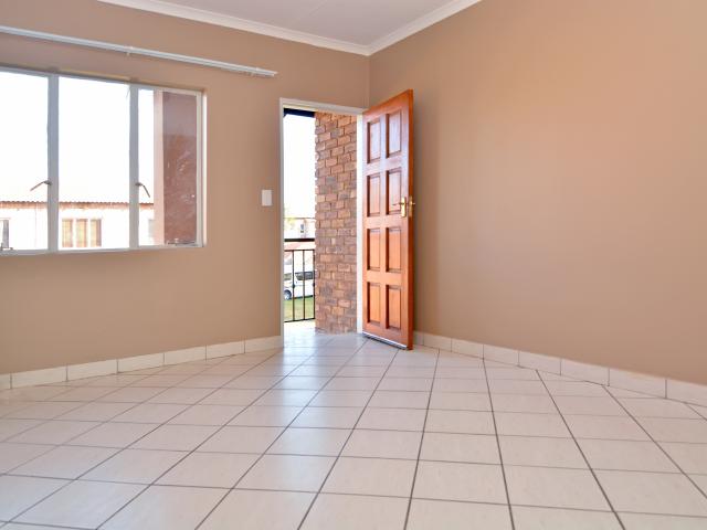 2 Bedroom Apartment in Protea Glen