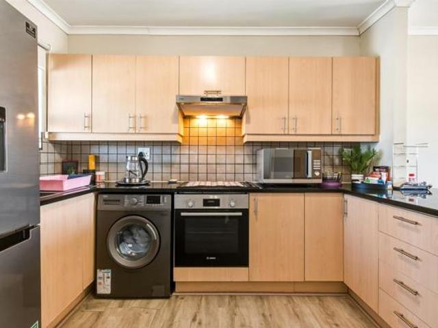 2 Bedroom Apartment in Protea Heights
