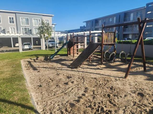 2 Bedroom Apartment in Protea Heights