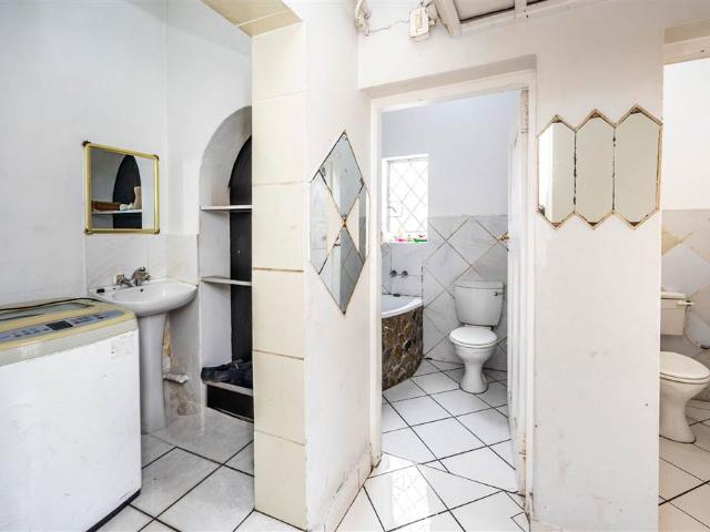 2 Bedroom Apartment in Quigney