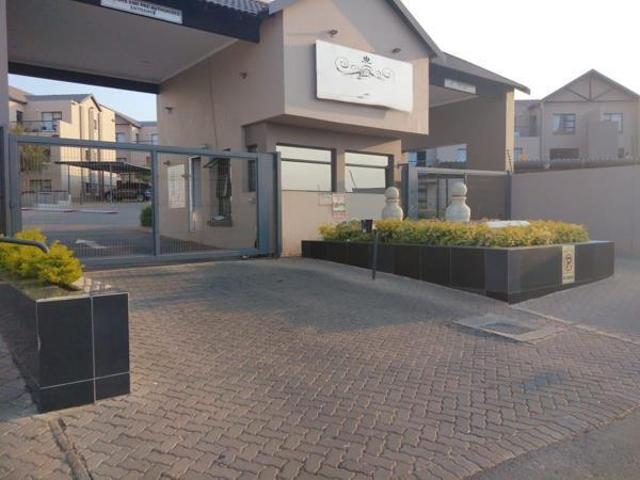 2 Bedroom Apartment in Ruimsig