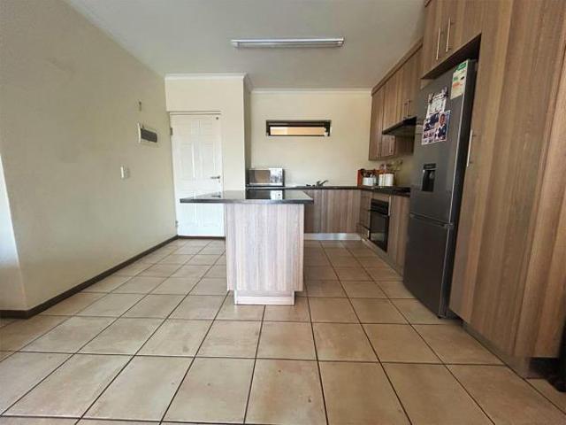 2 Bedroom Apartment in Ruimsig
