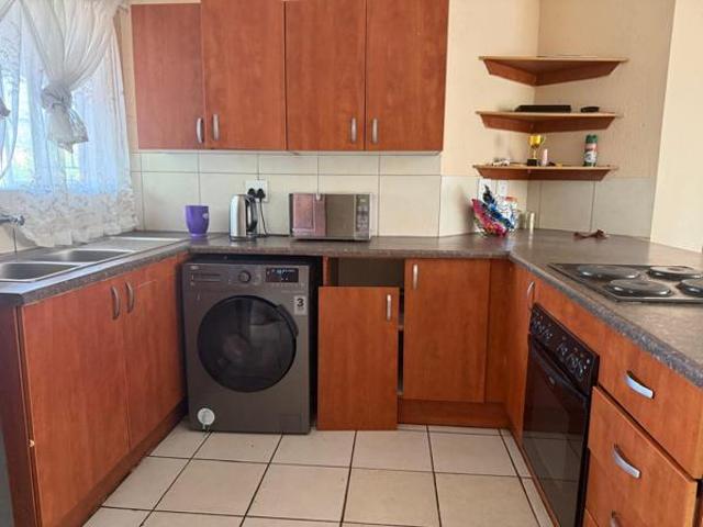 2 Bedroom Apartment in Rustenburg Central