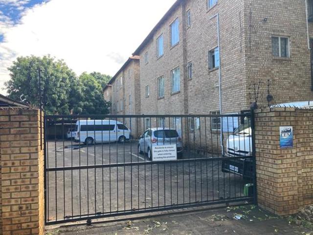 2 Bedroom Apartment in Rustenburg Central