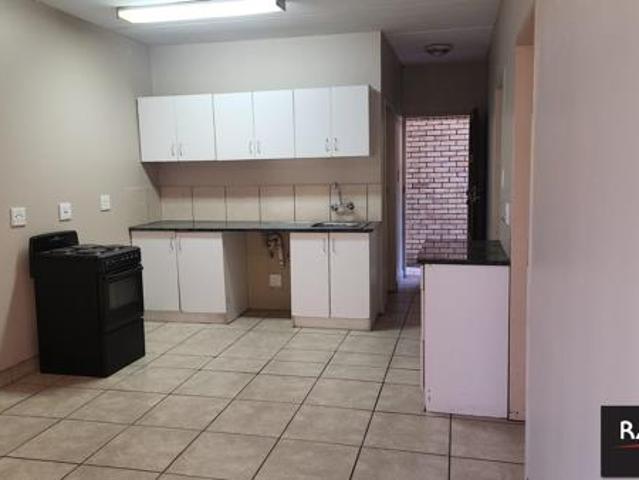 2 Bedroom Apartment in Rustenburg Central